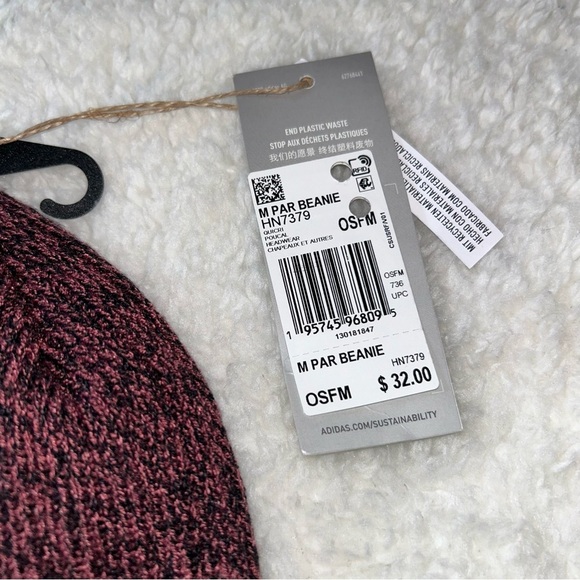 Adidas Men’s Par 3 Golf Beanie Burgundy NEW - Picture 3 of 5